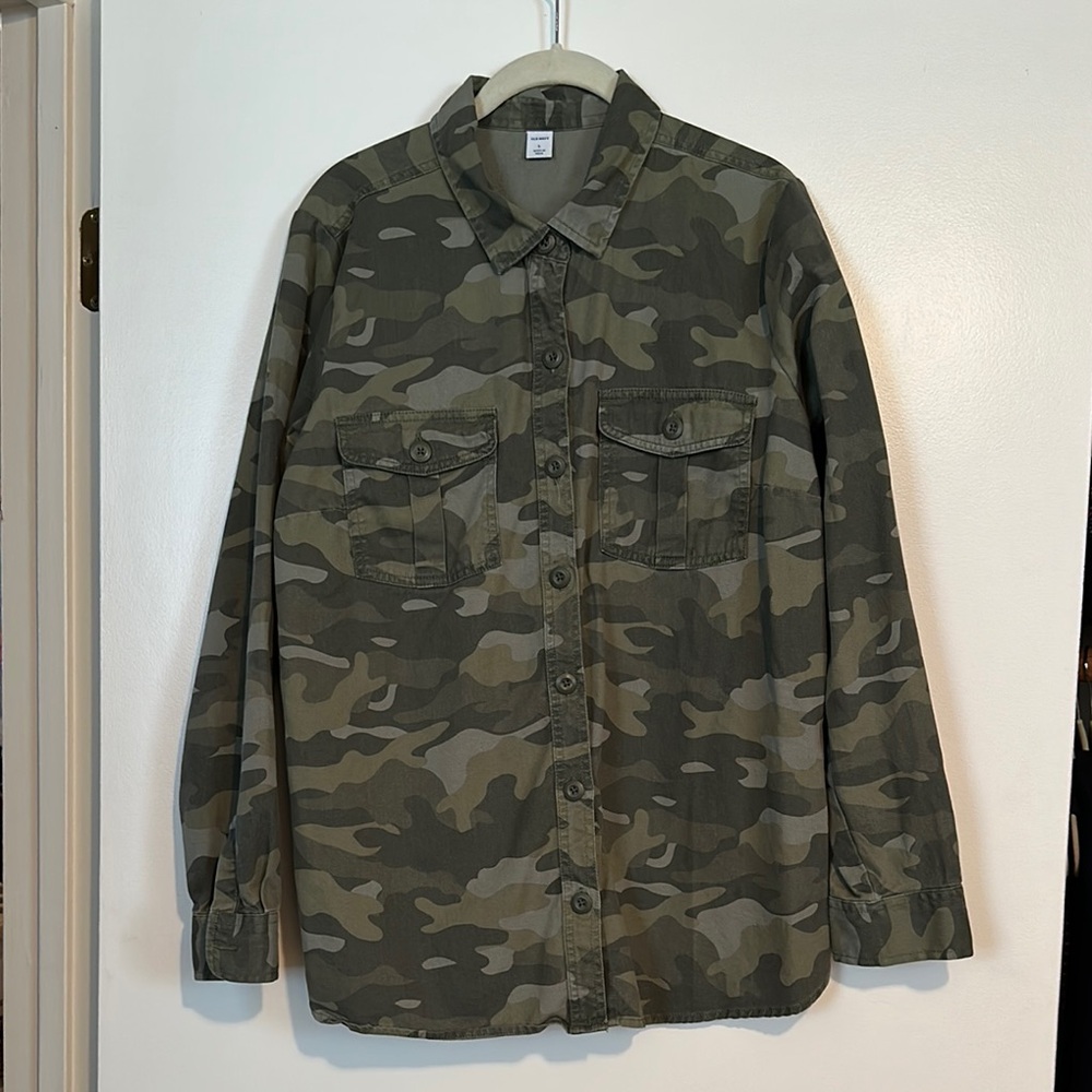Old Navy Green and Brown Button Down Shirt